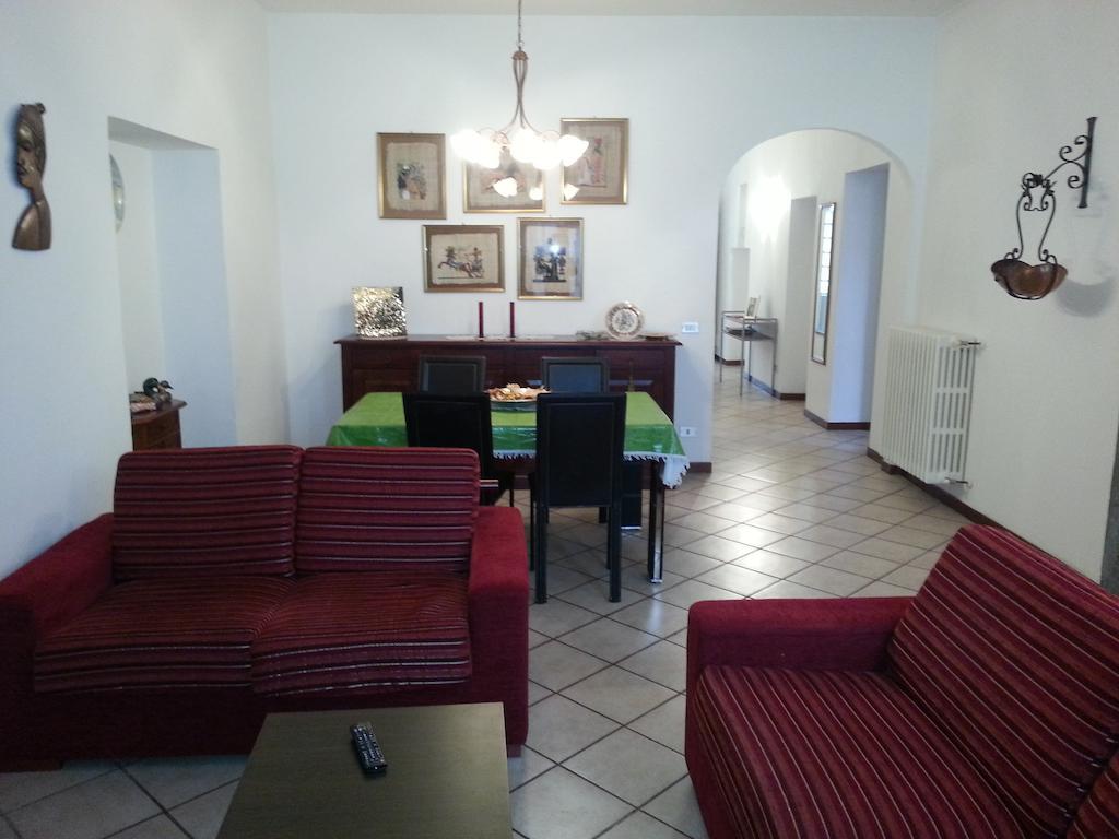 بيرغامو B&B Smeraldo Airport الغرفة الصورة
